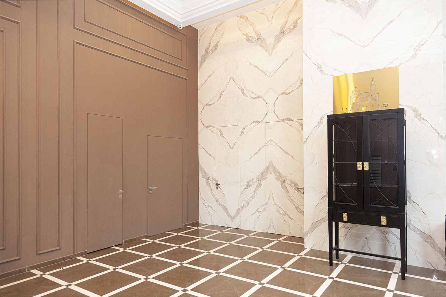 Скрытые двери с облицовкой стеклом, мрамором, керамогранитом